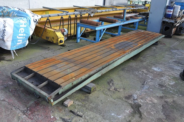Used T-SLOT TABLE 5000 X 920 MM Tables, Floor & Layout Plates BE | Apt International N.V #366523