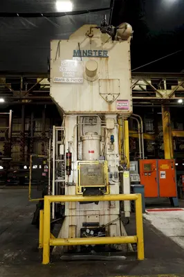 USED 1980 MINSTER E2-300-60-36