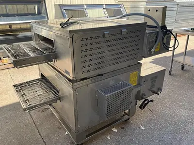 USED XLT INC. R3A-2336-C1057