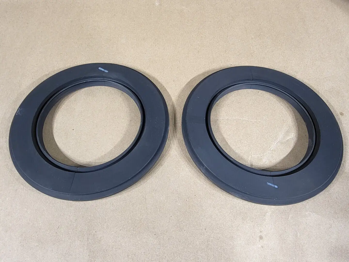 NEW SKF TSN 526 GA/V22