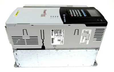 NEW ALLEN BRADLEY 20DE3P9A3EYNANASE POWERFLEX 700S AC DRIVE 20D SER A 3HP
