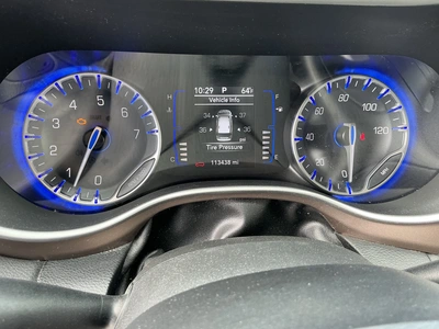 USED 2020 CHRYSLER VOYAGER