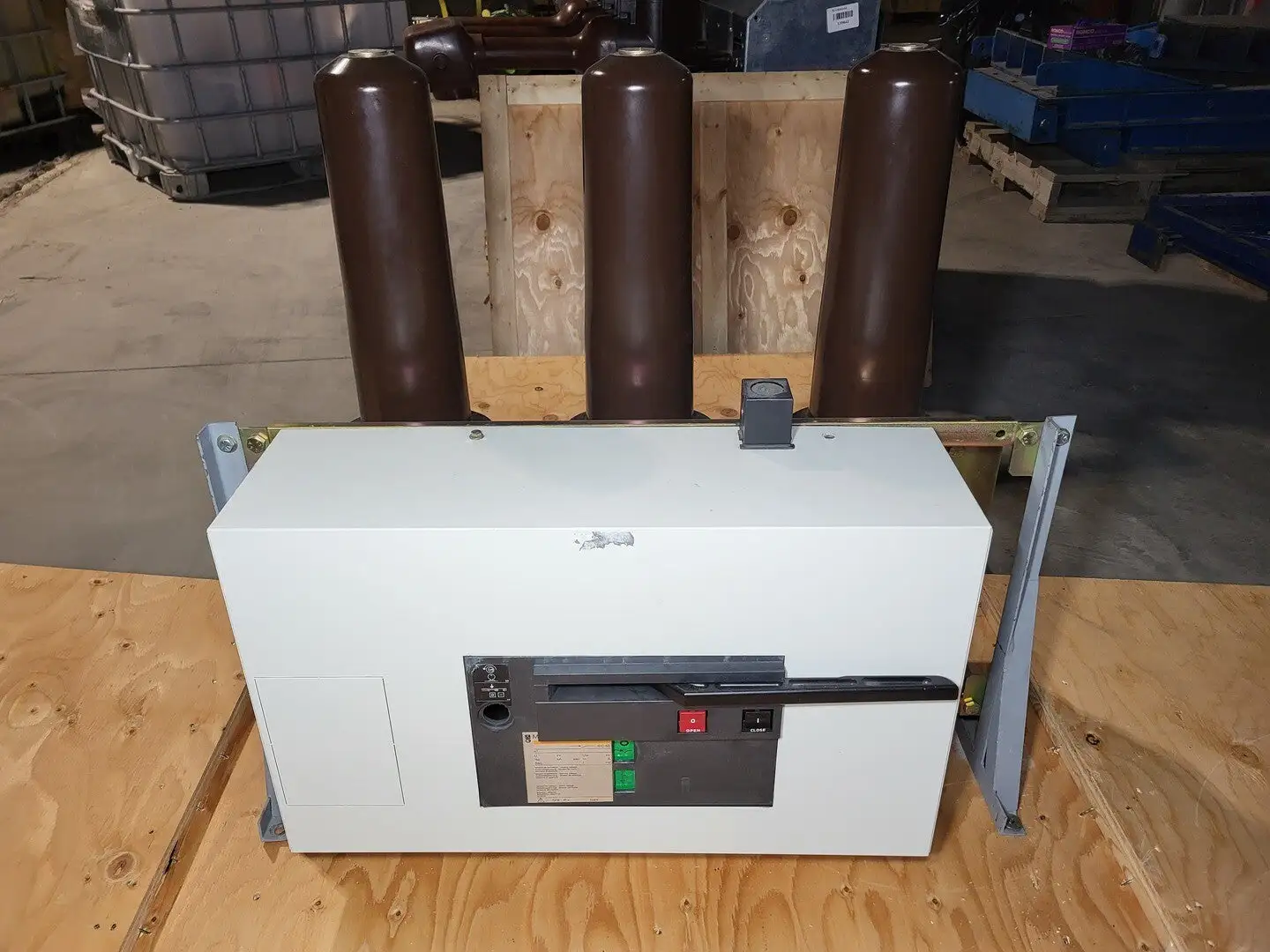 NEW SCHNEIDER ELECTRIC SF1 630A