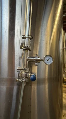 30bbl (930 Gallons) Brite Tank