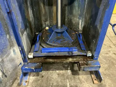 55 GALLON DRUM VESTIL HYDRAULIC CRUSHER & COMPACTOR, MODEL #WBB3147055: YOBRO #24913
