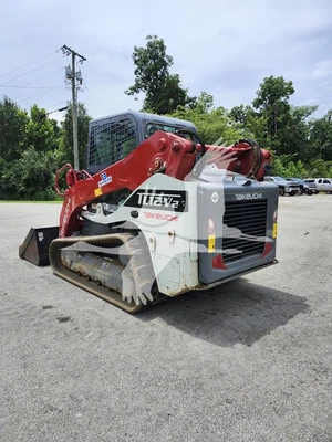 USED 2024 TAKEUCHI TL12V2