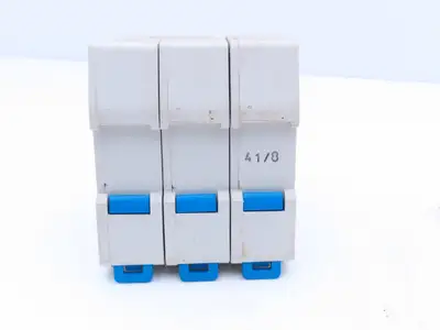 Ferraz-Shawmut US3J3 UltraSafe Fuse Holder 3 Pole 30A 600V Lot Of 7