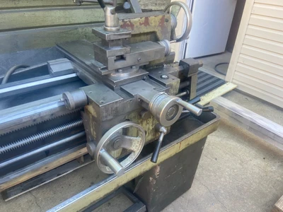 Hipromac 1550 Manual Engine Lathe