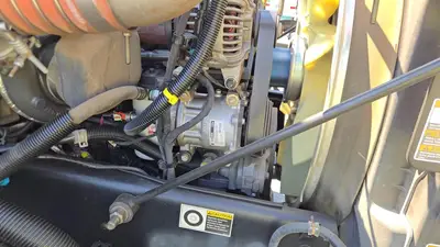 USED 2021 PETERBILT 330