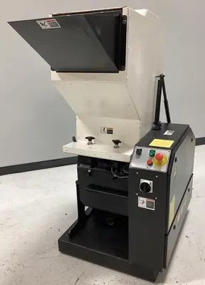 USED MILACRON MG-814