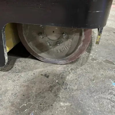 Used 2021 Yale NR045EB Reach Trucks New York US | United Lift #1516587