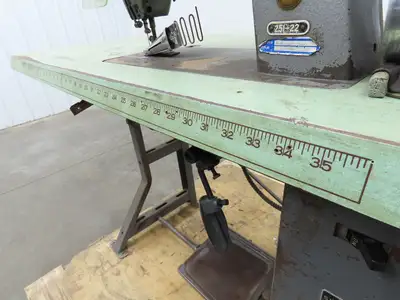Singer 251-22 Industrial Sewing Machine Single Needle Lockstitch 220VAC 3Ph
