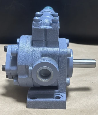 NEW Nippon Oil Pump TOP-203HBVB
