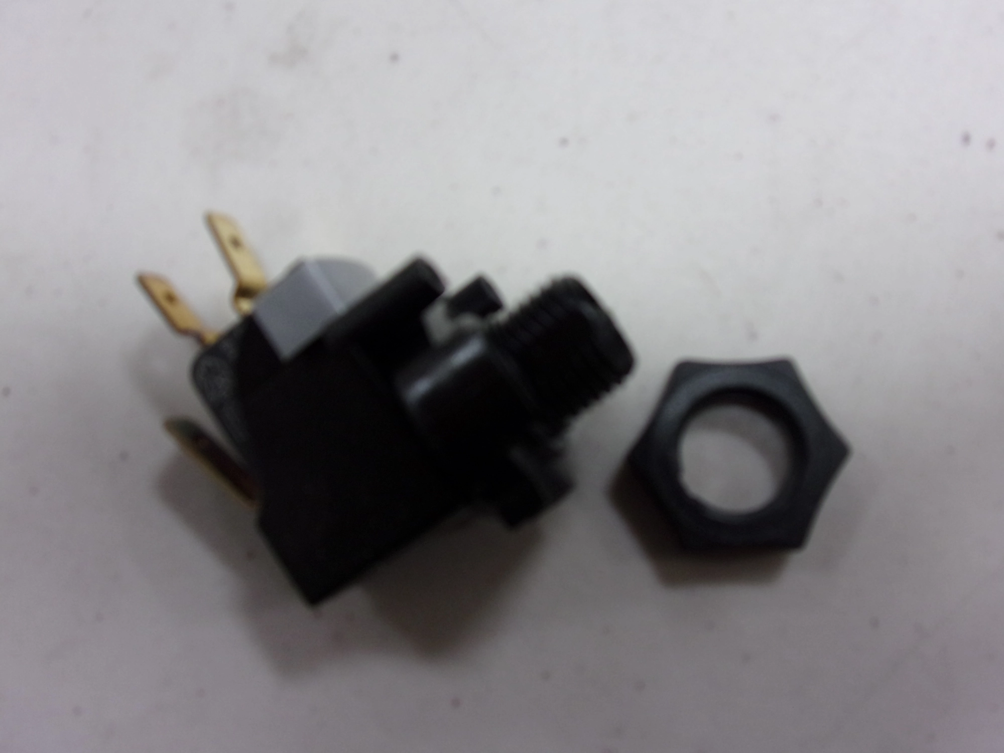 Thompson Machinery Air Switch Single Pole