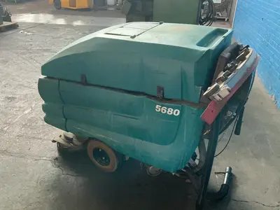 Used TENNANT 5680 Material Handling (misc) Ohio US | HGR 24 #1404375