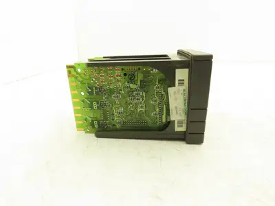 Honeywell DC300E-E-0A0-20-0000-0 UDC3000 Digital Temperature Controller