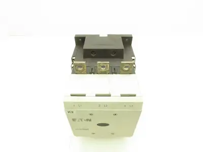 Eaton XTCE400M Motor Starter Contactor 600V 3Ph 400A 400Hp 120V Coil 2 NO + 2 NC