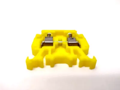 1492-HM1Y | Allen Bradley  Finger Safe Terminal Block, Yellow, LOT OF 100 - Used