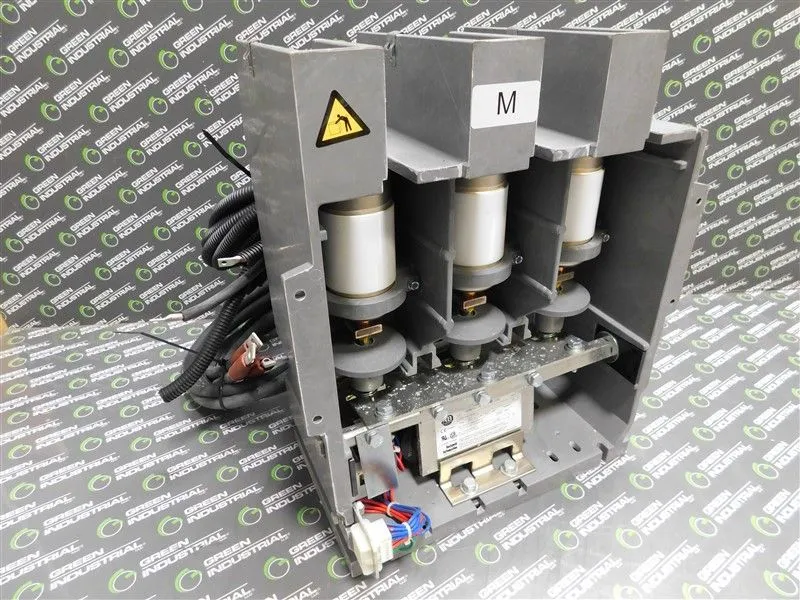 Allen Bradley 1502-V4DBDA-1 Vacuum Contactor Ser. E 6000A 2500-7200V 3Ph Used