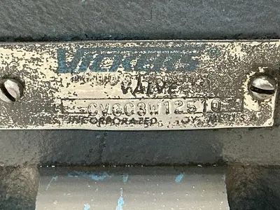 USED VICKERS DG4V-3-2AL-M-U-HL7-60-EN594