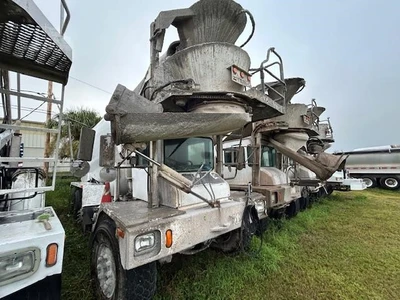 Used 2007 ADVANCE FD3000 Concrete Mixer Trucks Florida US | Big D Heavy Equipment #1556962