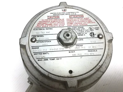 United Electric Controls J120-191 Thermostat Range 10-100PSI 70-700kPA 15A 180VAC