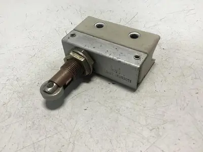 USED MATSUSHITA ELECTRIC AZ7311