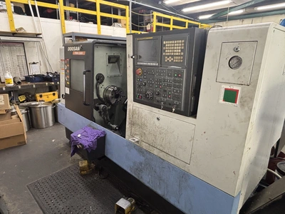 2013 DOOSAN PUMA 240MC CNC Lathes | Tight Tolerance Machinery (1)