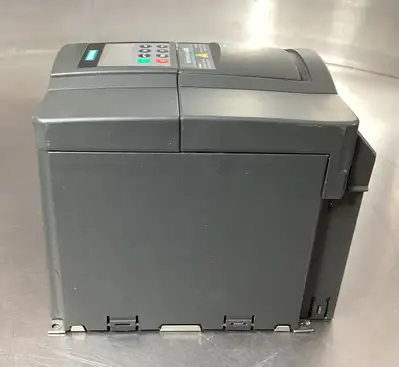 Siemens 6SE6440-2UD22-2BA1 Micromaster 440 Drive 3Ph 5.9A 0-650Hz 1D-03