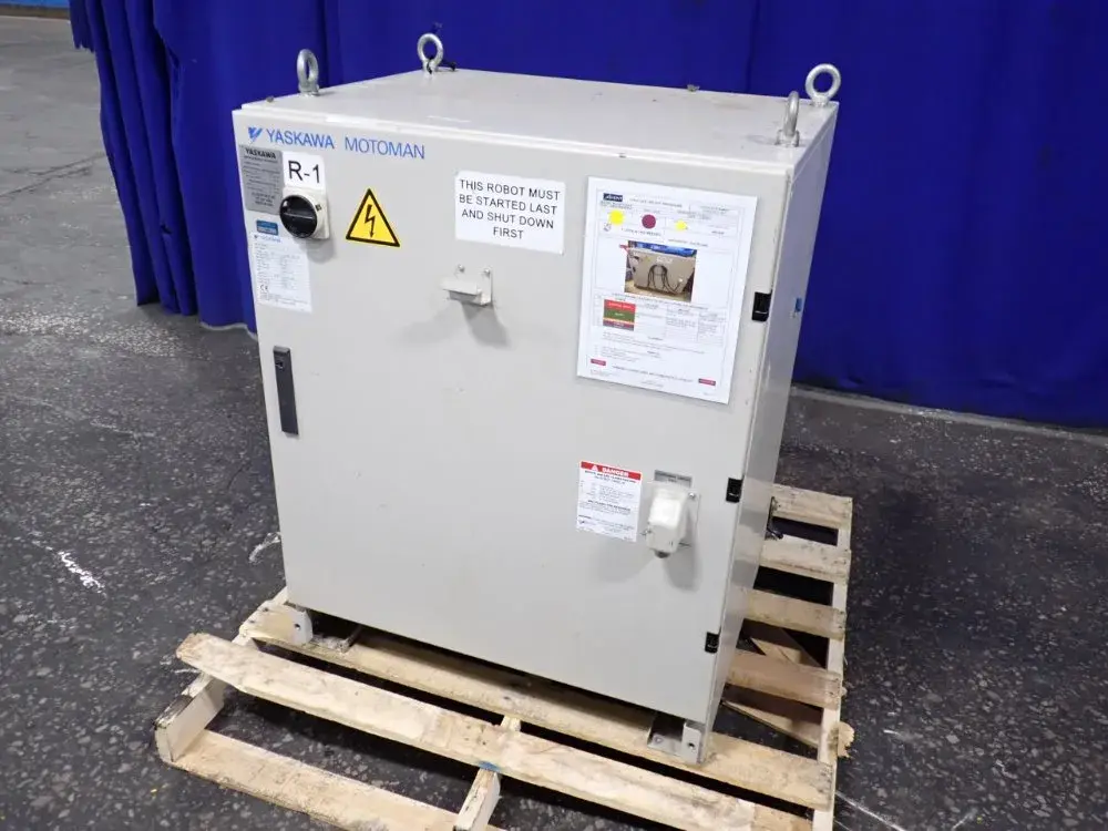 Used YASKAWA ELECTRIC CORPORATION MOTOMAN DX100 Robots Ohio US | HGR 24 #867291