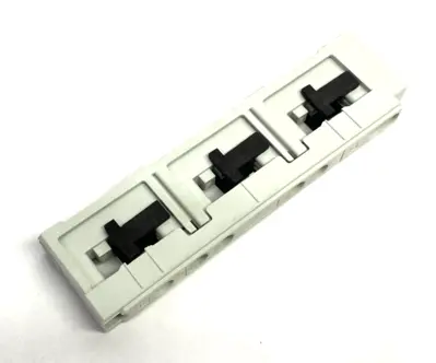 USED SIEMENS BUSBAR HOLDER BRACKET