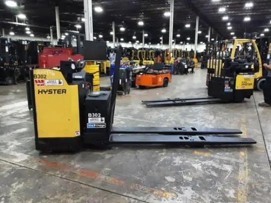 Used 2022 HYSTER BE080ZHD Pallet Jacks | Russell Equipment #723632