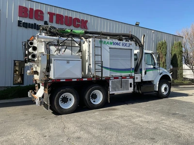 Used 2015 FREIGHTLINER M2 Hydro Excavators California US | Big Truck & Equipment #1412205