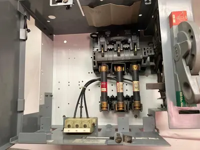 Used ALLEN-BRADLEY 2192F-BAC-24 Miscellaneous Equipment (Electrical & Power) | Surplus Asset Holdings #1198057
