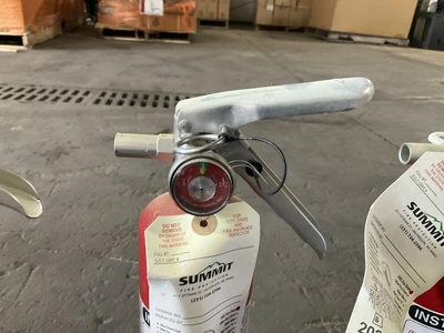 Used _UNKNOWN_ _UNKNOWN_ Fire Extinguishers Michigan US | Miedema Asset Management Group #1411029