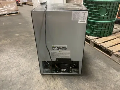Used FRIGIDAIRE EFMIS155 Refrigerators Michigan US | Miedema Asset Management Group #1337213