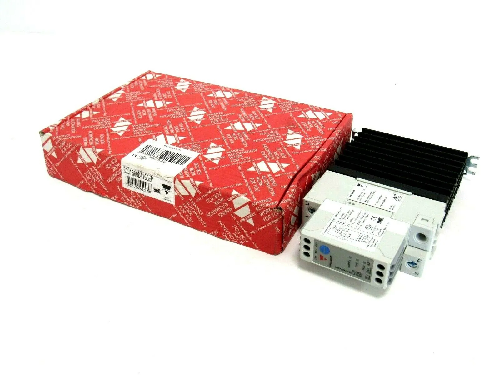 NEW CARLO GAVAZZI RGC1S60D41GGEP CONTACTOR