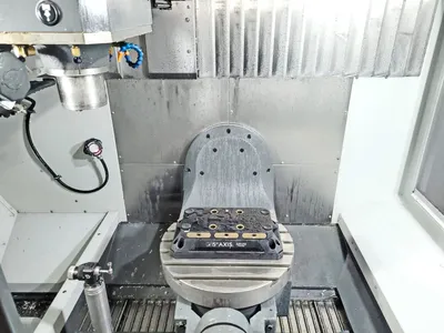 2023 HAAS UMC-750 Universal Machining Centers | CNCsurplus (2)