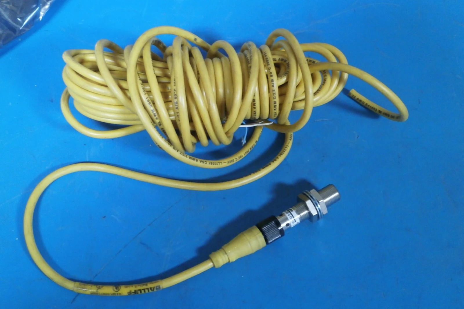 USED OMRON PROXIMITY SWITCH