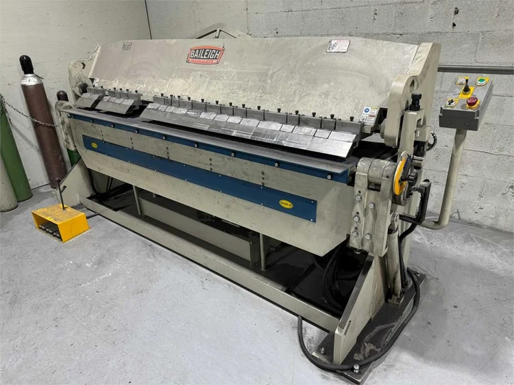 Used _UNKNOWN_ BB-961OH Box & Pan Brakes including Finger British Columbia CA | Coast Machinery Group #875458