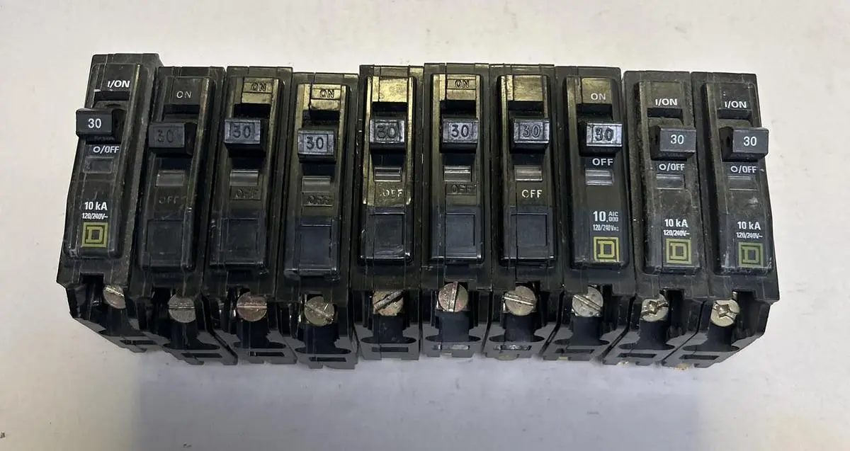 Used SQUARE D QO130 Switchgears Ohio US | Surplus Asset Holdings #1185408