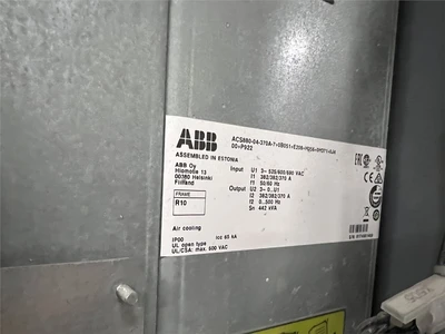 ABB ACS880 Drive, 382 Amp, 575 Volt