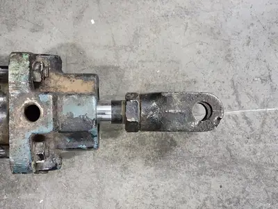 Used SKEANS CL10625 Parts (Hydraulics and Pneumatics) British Columbia CA | Lenmark #267861