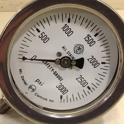 USED MCDANIEL CONTROLS S-B