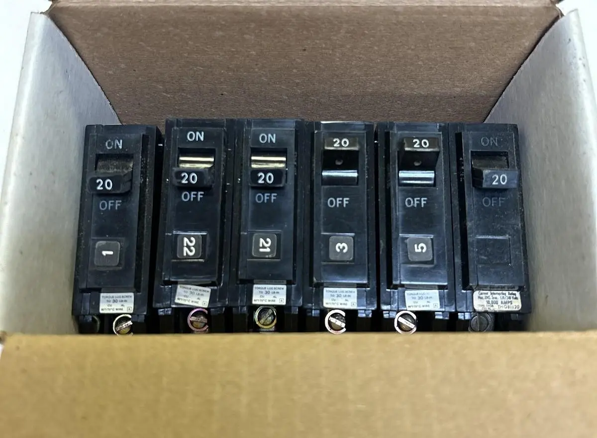 Used GE THQB1120 Miscellaneous Equipment (Electrical & Power) | Surplus Asset Holdings #1200434
