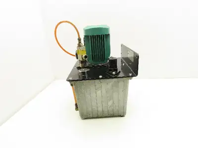 Bijur AP 7109 BHA Oil Lubricator Pump Machine Oiler 4L 0.9KW 230/240V Motor .75A