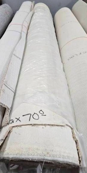 840 sq. ft. of Stainmaster Nylon Carpet