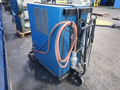USED MILLER ELECTRIC MFG CO SYNCROWAVE 300