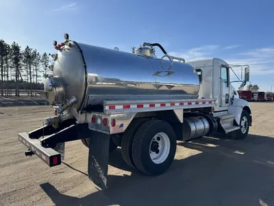 Used 2022 KENWORTH T370 VACUUM TANKER Septic/Sewer/Vacuum Trucks Minnesota US | Carco Truck & Equipment #1514259
