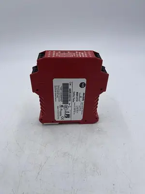 Used ALLEN-BRADLEY ALLEN-BRADLEY 440R-N23132 SER C Relays & Switches | ND Industrial Surplus #1214519